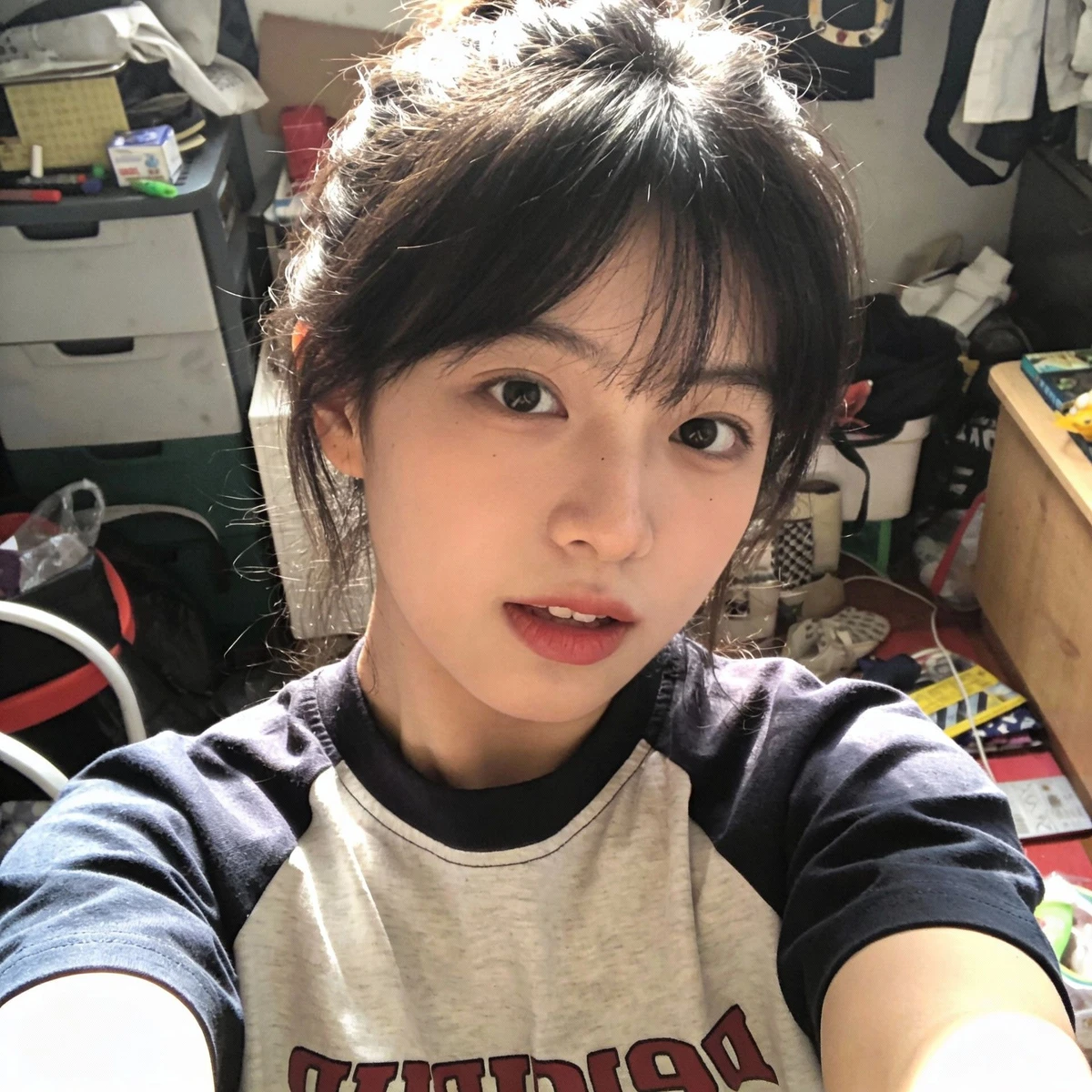 生活自拍制作证件照前原图